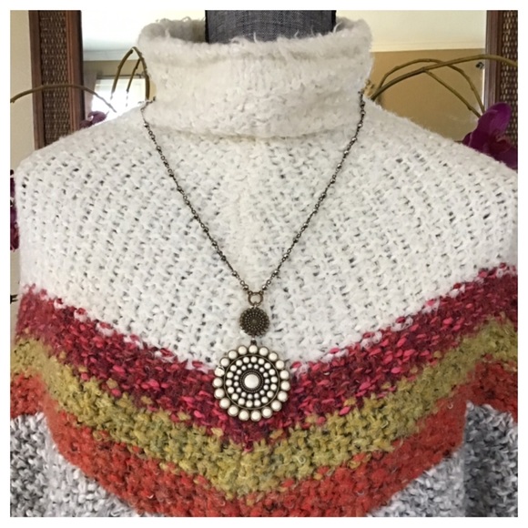 Free People Turn Around Tunic Sweater.  NWT. - Picture 7 of 8